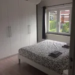 La Petite *